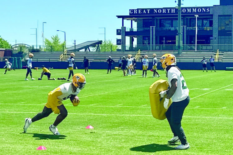 Josh Jacobs practicing with Packers again while prosecutors consider whether to file charges